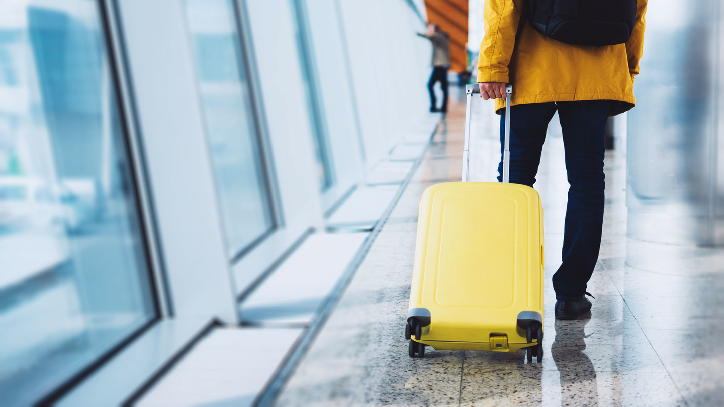 Правила перевозки пассажиров и багажа в самолетах были изменены в РК