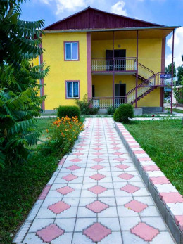 Жибек Мурок 