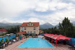 Зона отдыха и загородный ресторан Баркытбел