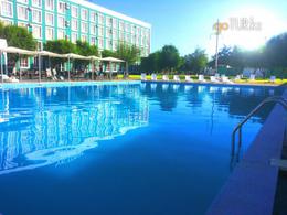 Бассейн VICTORIA